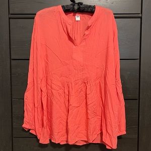 Old Navy Coral Pin Tuck Long Sleeve Swing Top Large NWT
